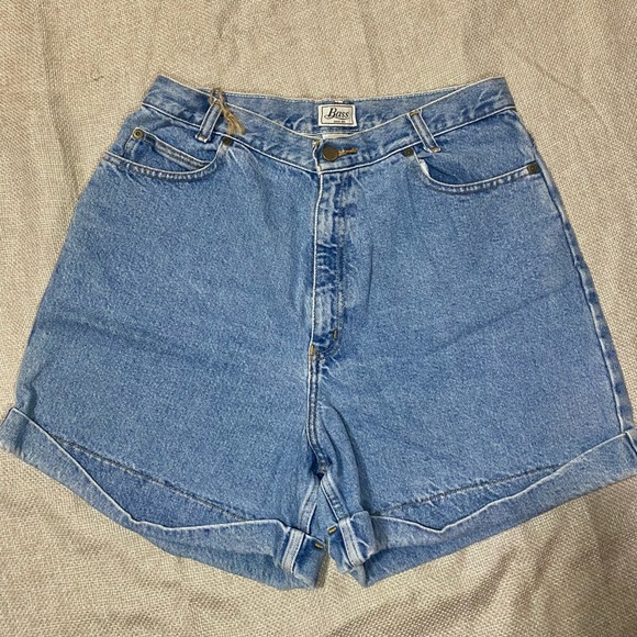 BASS HIGH RISE SHORTS - Picture 1 of 2
